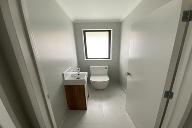 Photo of property in 9 Miharo Crescent, Flagstaff, Hamilton, 3210