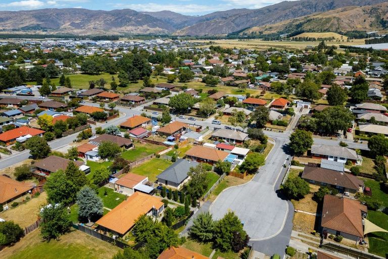 Photo of property in 5 Coach Court, Cromwell, 9310