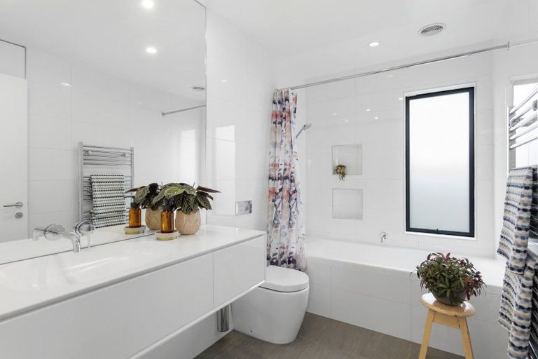 Photo of property in 17 Old Barrow Heights, Huntsbury, Christchurch, 8022