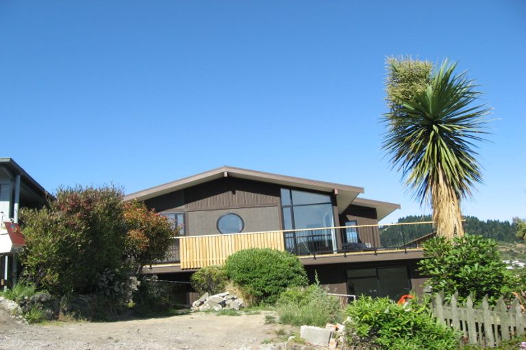 Photo of property in 16 Bridle Path, Lyttelton, 8082