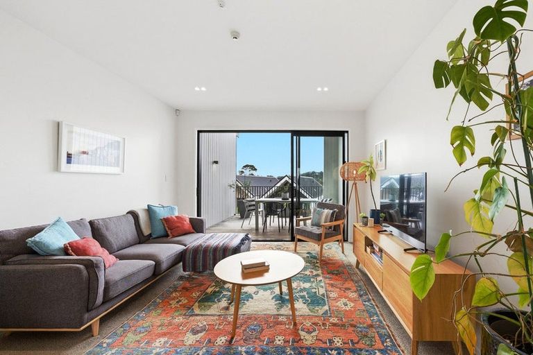 Photo of property in 80 Rangihina Road, Hobsonville, Auckland, 0616