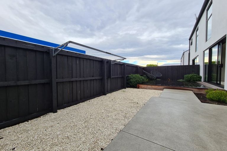 Photo of property in 1/102 Creyke Road, Ilam, Christchurch, 8041