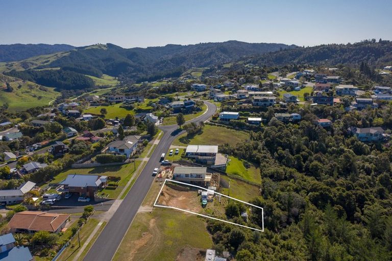 Photo of property in 116 Centennial Drive, Whitianga, 3510