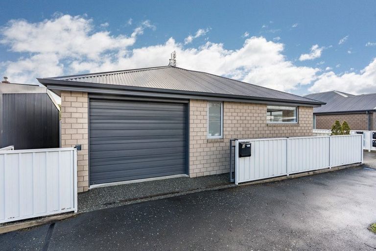 Photo of property in 2 Bruce Street, Roslyn, Dunedin, 9011