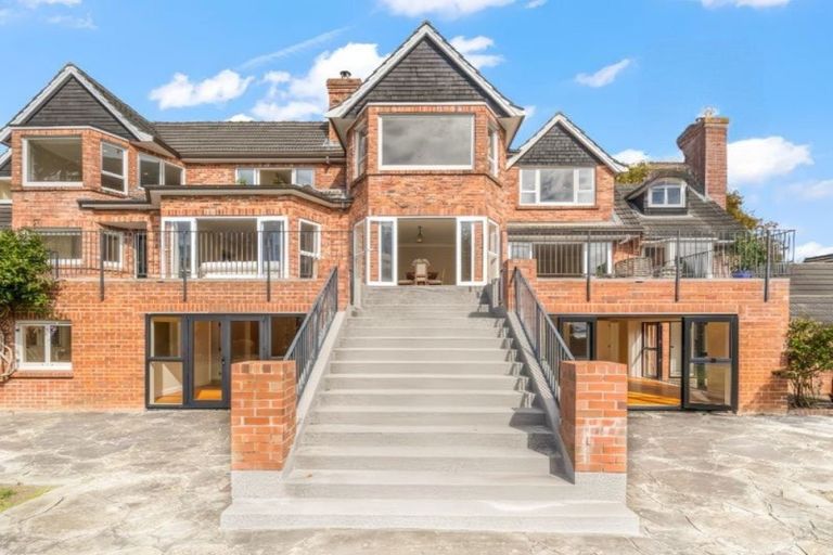 Photo of property in 122 Macleans Road, Bucklands Beach, Auckland, 2014