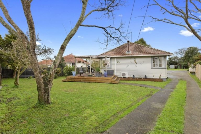 Photo of property in 2 Chapman Crescent, Morrinsville, 3300