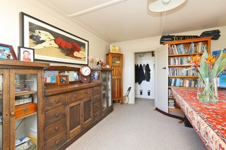 Photo of property in 64 Simla Avenue, Havelock North, 4130