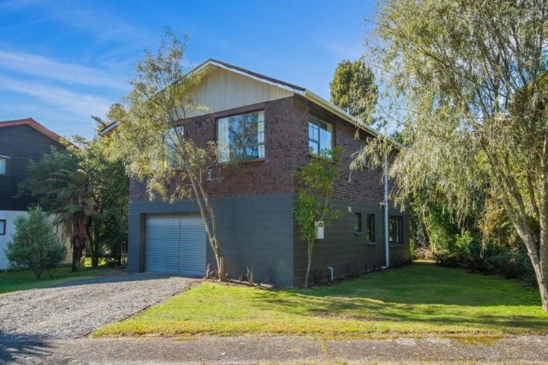 Photo of property in 5 Te Kuru Lane, Pukawa Bay, Turangi, 3381