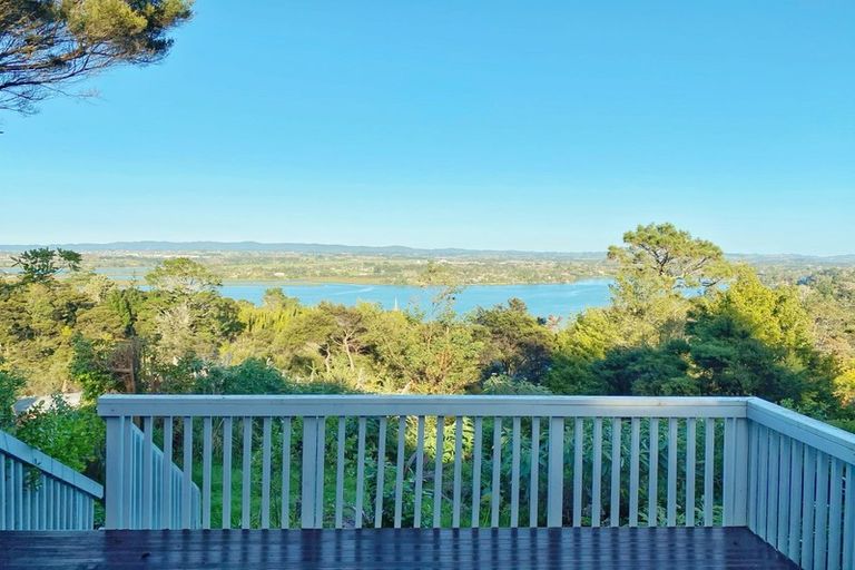 Photo of property in 77 Attwood Road, Paremoremo, Auckland, 0632