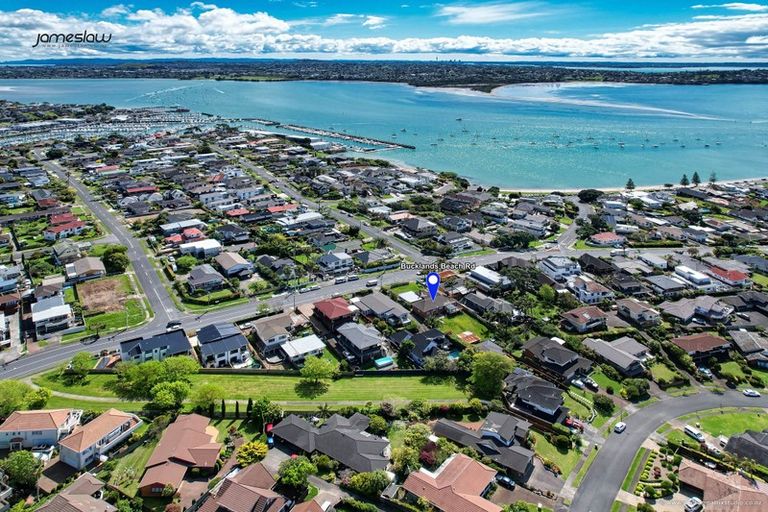Photo of property in 182 Bucklands Beach Road, Bucklands Beach, Auckland, 2012