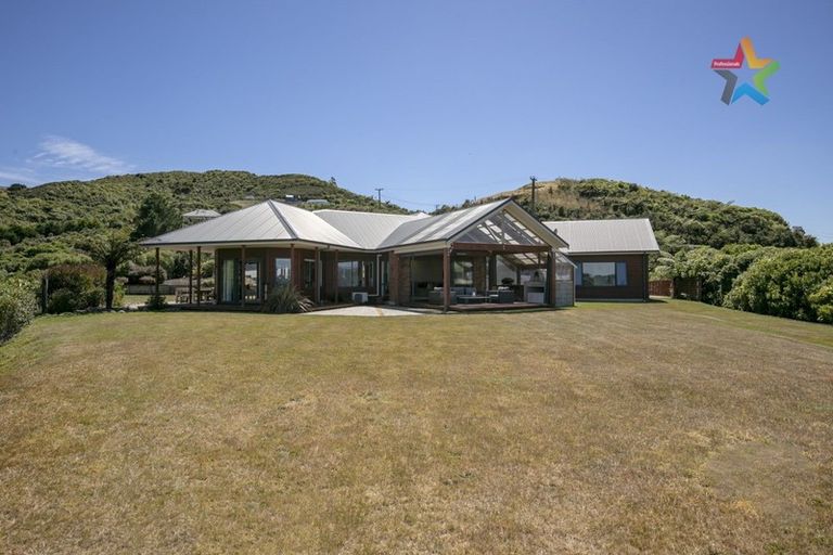 Photo of property in 81 Kaitangata Crescent, Kelson, Lower Hutt, 5010