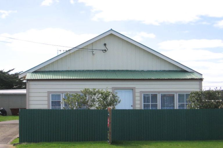 Photo of property in 147 Seabury Avenue, Foxton Beach, Foxton, 4815