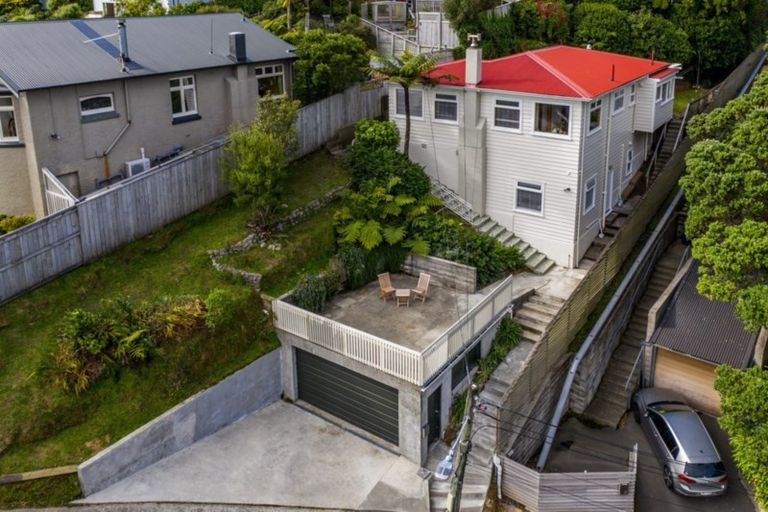 Photo of property in 163 Karepa Street, Brooklyn, Wellington, 6021