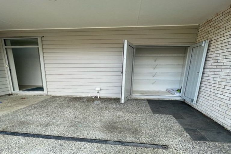 Photo of property in 7 Ceramic Lane, New Lynn, Auckland, 0600