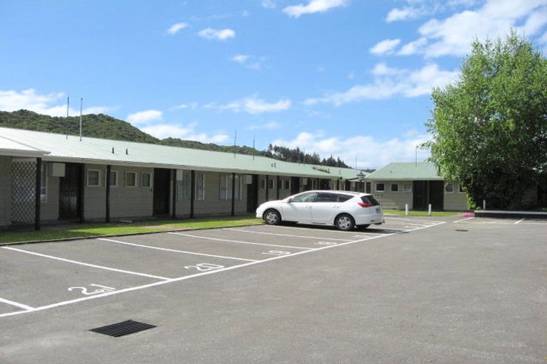 Photo of property in 4s Rutland Street, Picton, 7220