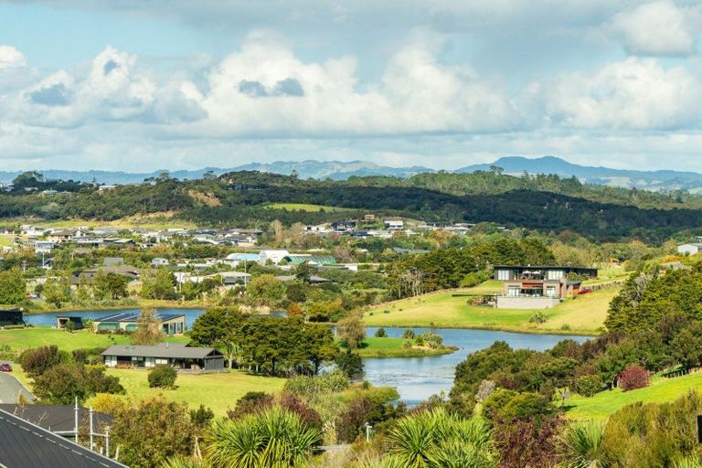 Photo of property in 84 Robert Hastie Drive, Mangawhai, 0573