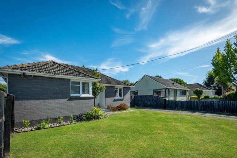 Photo of property in 152 Aorangi Road, Bryndwr, Christchurch, 8053