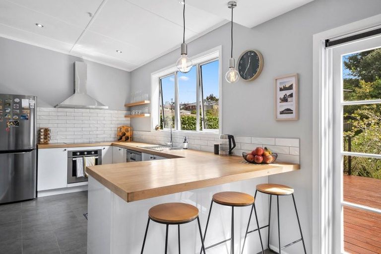 Photo of property in 19 Jellicoe Crescent, Kaikorai, Dunedin, 9010