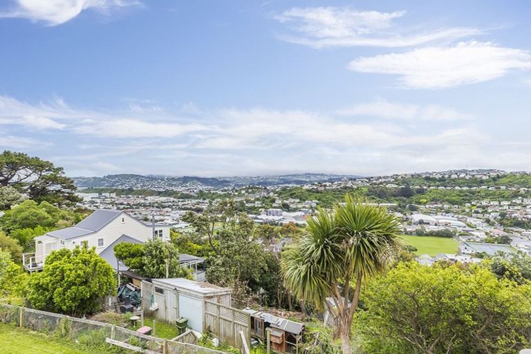 Photo of property in 43a Nevay Road, Miramar, Wellington, 6022