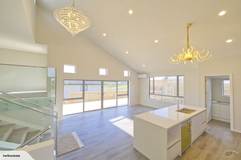 Photo of property in 247 West Hoe Heights, Orewa, 0931