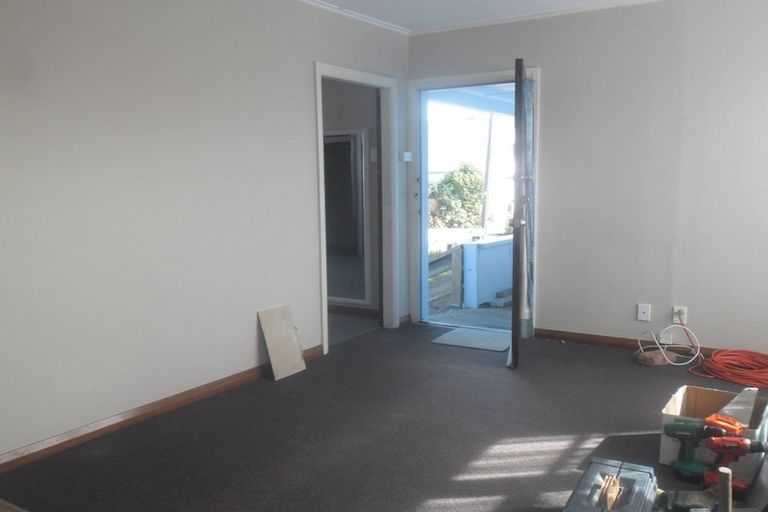 Photo of property in 10 Matatiro Street, Titahi Bay, Porirua, 5022