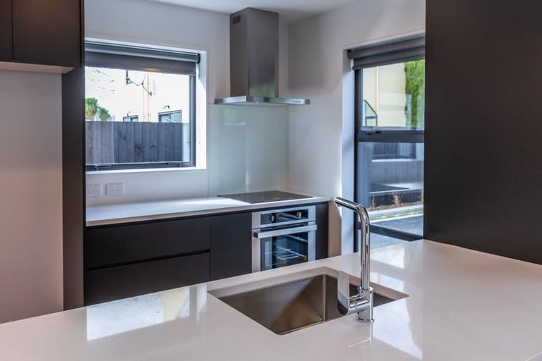 Photo of property in 5/112 Purchas Street, Edgeware, Christchurch, 8013