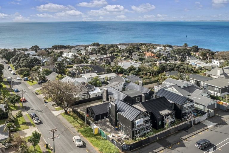 Photo of property in 1a Tiri Road, Takapuna, Auckland, 0620