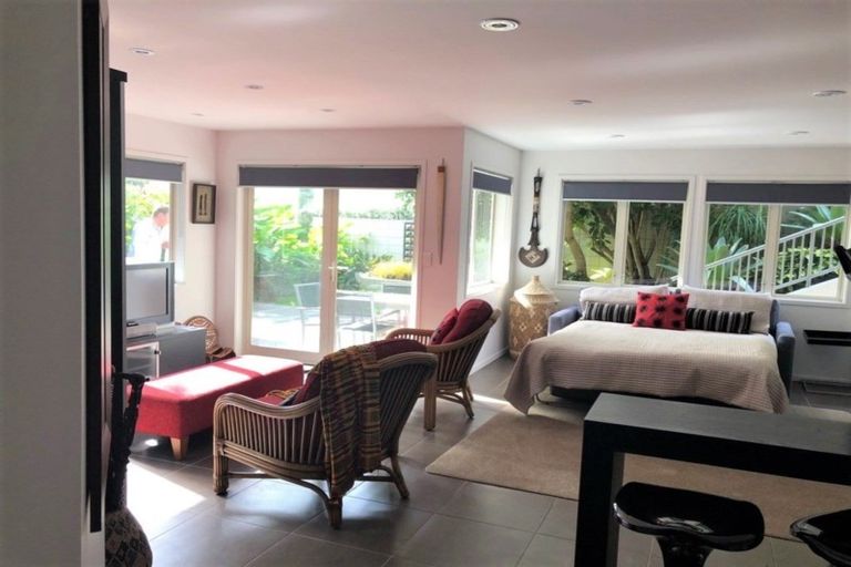 Photo of property in 2/21 Park Avenue, Takapuna, Auckland, 0622