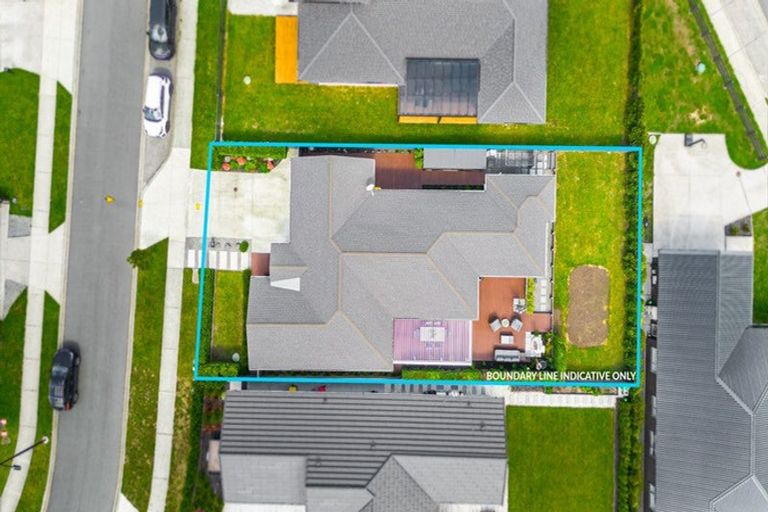 Photo of property in 54 Fruitlands Road, Kumeu, 0810