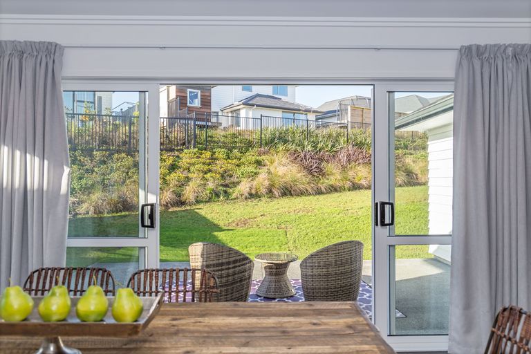 Photo of property in 162 Wainui Road, Silverdale, 0932