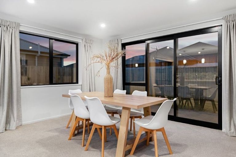 Photo of property in 35 Timara Crescent, Marshland, Christchurch, 8083