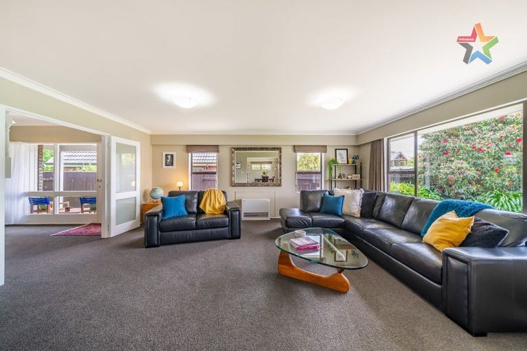 Photo of property in 25 Waddington Drive, Naenae, Lower Hutt, 5011