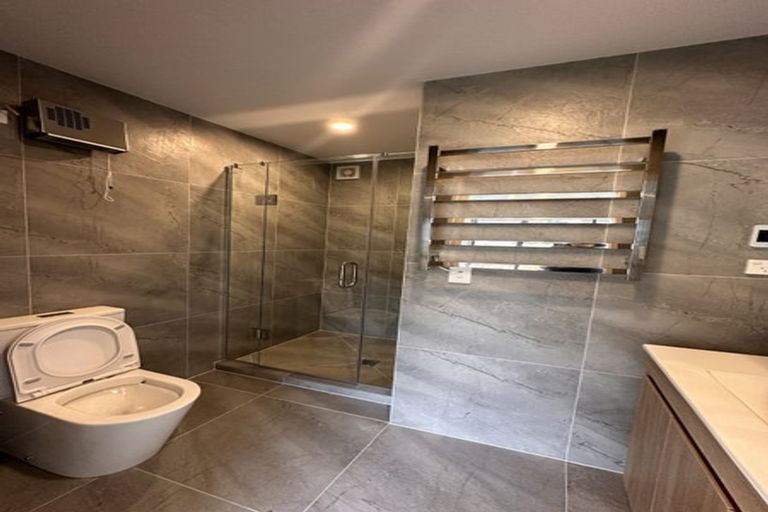 Photo of property in 2/205 Sunnynook Road, Wairau Valley, Auckland, 0627