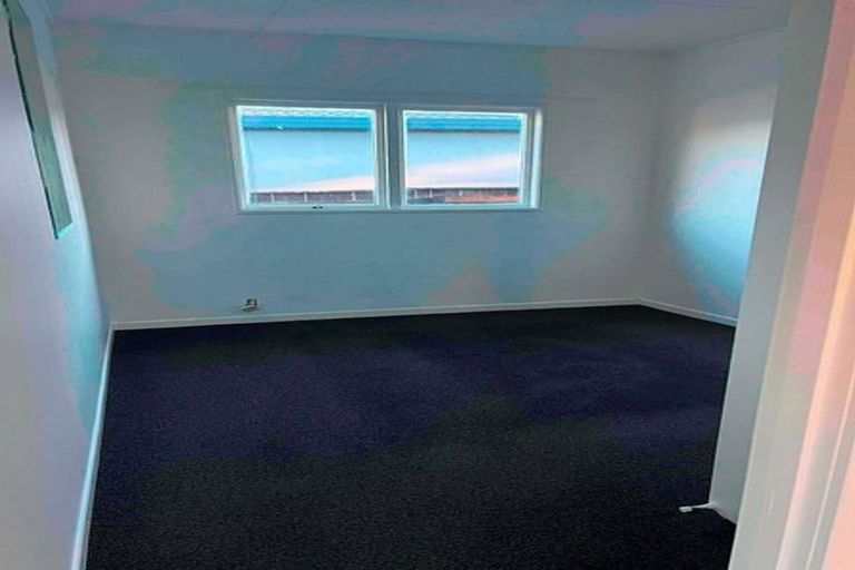 Photo of property in 144 Randwick Road, Moera, Lower Hutt, 5010
