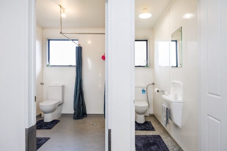 Photo of property in 982a Rongotea Road, Rongotea, Palmerston North, 4476