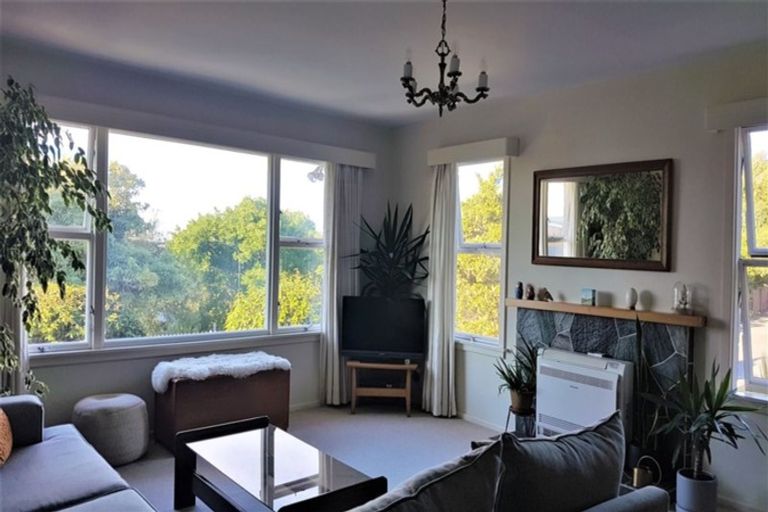 Photo of property in 1/2 Conifer Place, Huntsbury, Christchurch, 8022