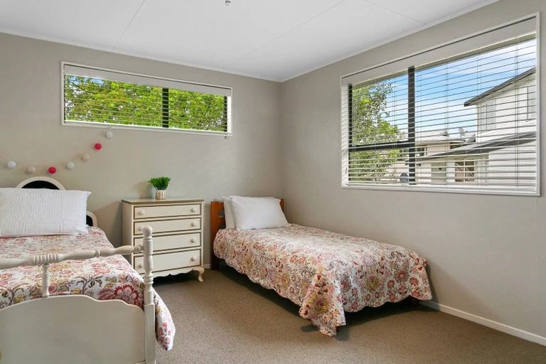 Photo of property in 19 Epping Place, Richmond Heights, Taupo, 3330