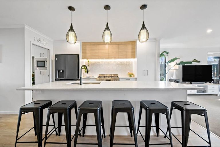 Photo of property in 6b Dale Road, Whenuapai, Auckland, 0618