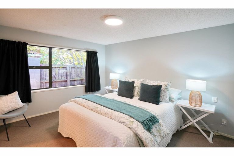 Photo of property in 12 Veitches Road, Casebrook, Christchurch, 8051