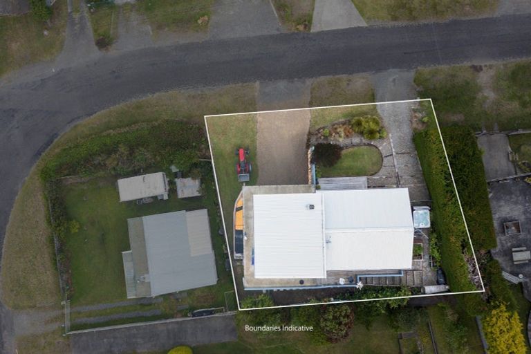 Photo of property in 18 Robbie Street, Foxton Beach, Foxton, 4815
