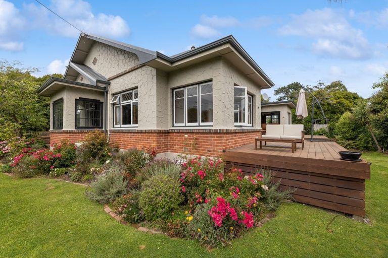 Photo of property in 26 District Road, Roseneath, Port Chalmers, 9023