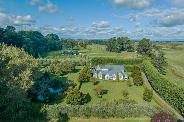 Photo of property in Raumai Road, Bulls, 4894