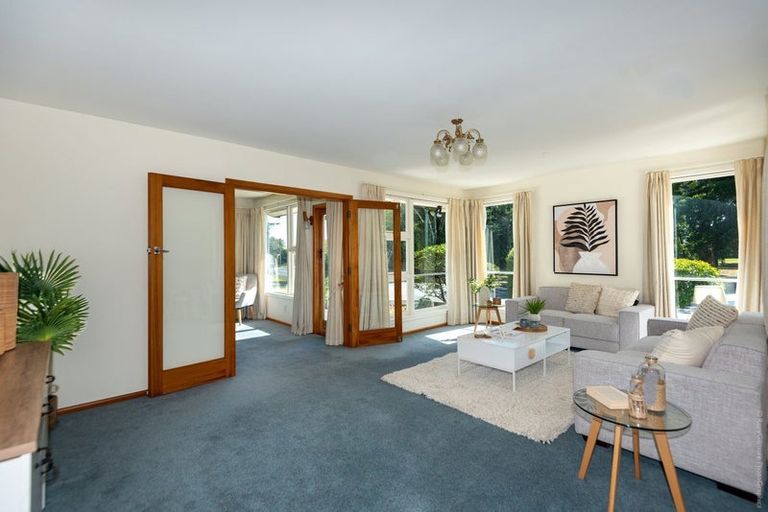 Photo of property in 13 Woodbury Street, Avonhead, Christchurch, 8042