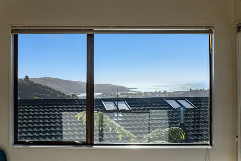 Photo of property in 22 Mercury Way, Whitby, Porirua, 5024