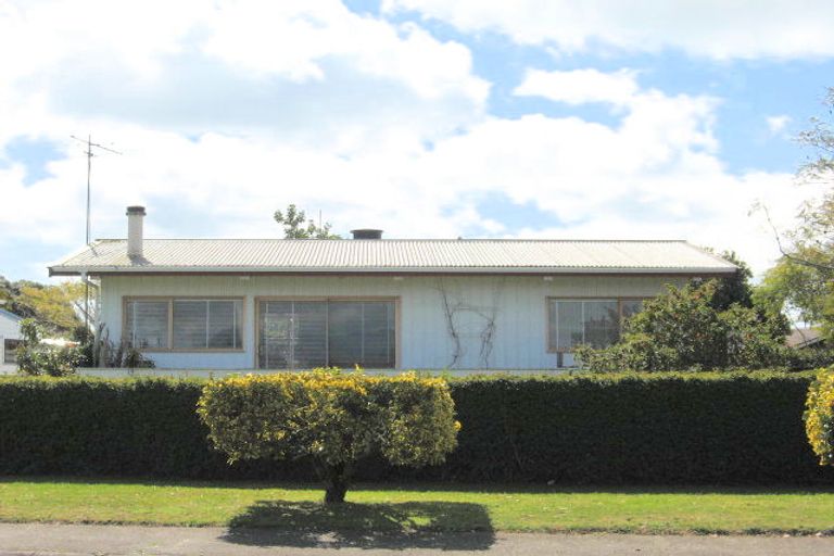 Photo of property in 61 Robinson Road, Whitianga, 3510