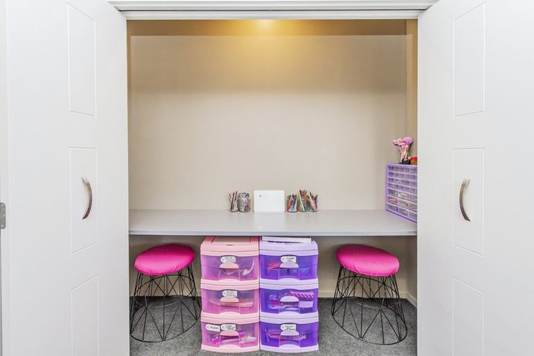 Photo of property in 15 Cameron Crescent, Rolleston, 7614