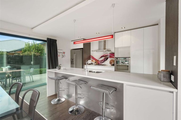 Photo of property in 12 Reka Street, Parklands, Christchurch, 8083