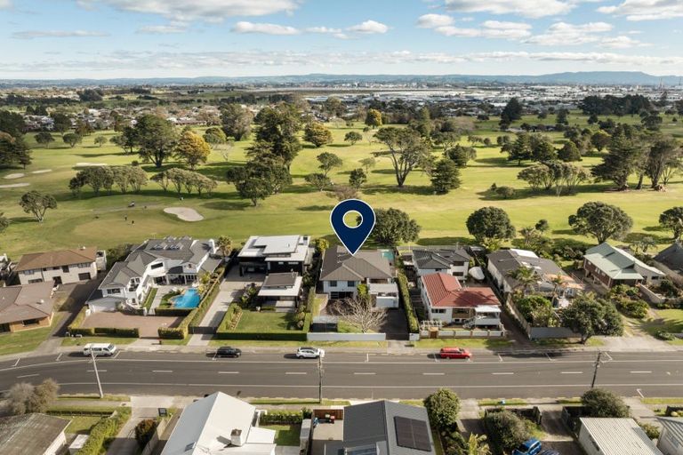 Photo of property in 194 Oceanbeach Road, Mount Maunganui, 3116
