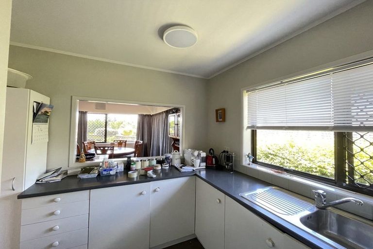 Photo of property in 2/21 Drake Street, Howick, Auckland, 2014