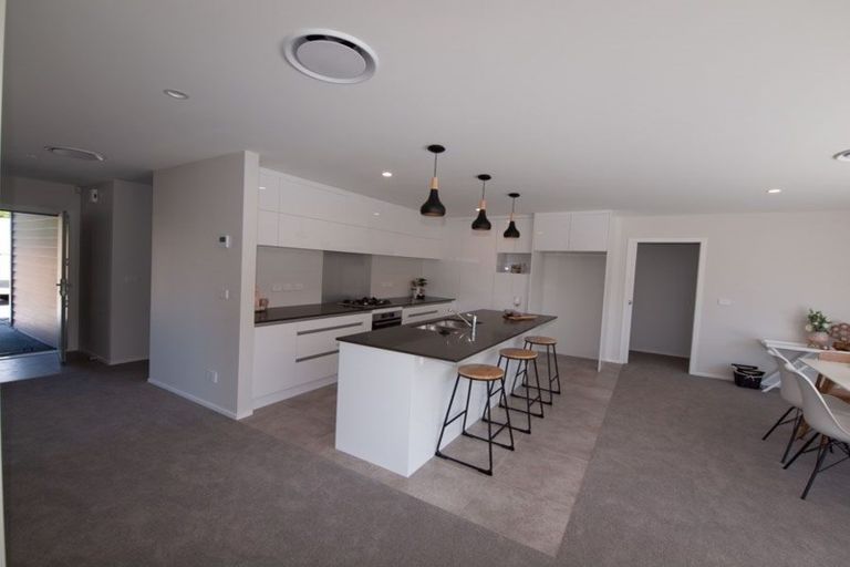 Photo of property in 6 Prestbury Grove, Churton Park, Wellington, 6037